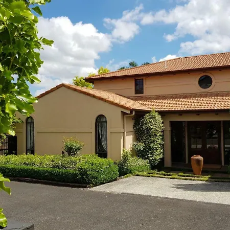 Villa Te Soro Bed And Breakfast-2